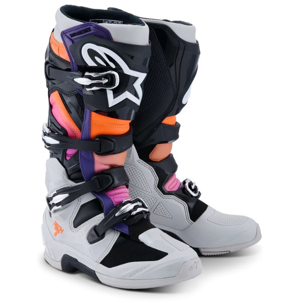 34103262, Alpinestars, Tech 7 Boots, Black, White/Black, Black/Light Gray/Orange Fluo/Magenta, Black/Red Fluo/Pink Fluo, Bright Red, more, Sizes product photo