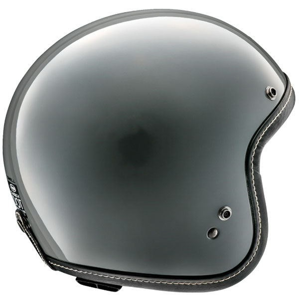 Arai motorcycle helmet product image — nan. Studio angle showing shell shape, venting and visor details. - alternate view