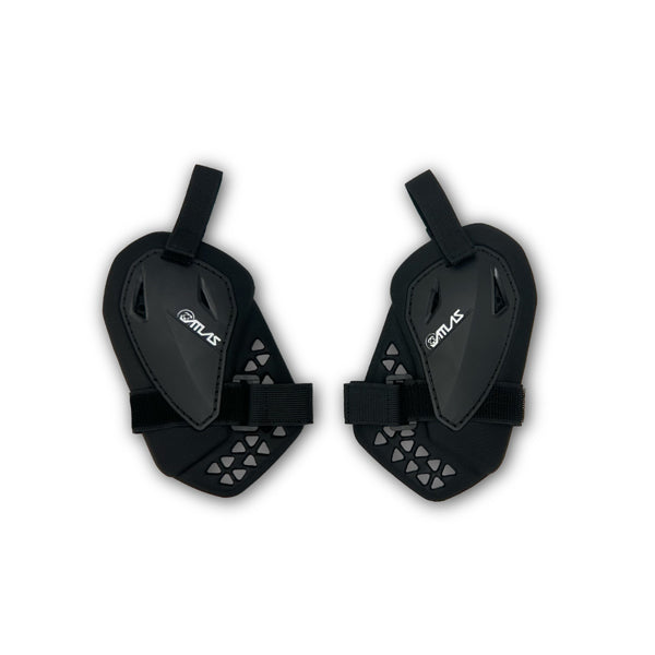 A three-quarter view of the black Atlas Charger Youth Chest Protector (SKU: A104101000) with CE L1 certified shoulder pads. The image showcases the protective, full-coverage design for youth motocross.