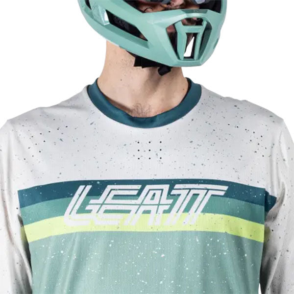 Product image of Leatt, Enduro 3.0 Jersey (MTB) Mountain Bike in Pistachio, Colors: Black, Graphite, Pistachio, Rust, Sizes: 2-3, SKU: 5025010244
