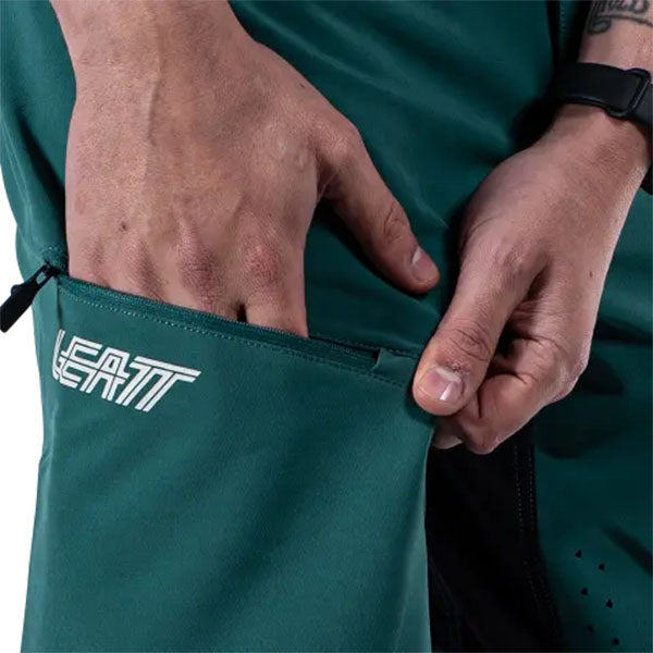 Detailed product image of Leatt, Enduro 3.0 Short (MTB) Mountain Bike in Loam, Colors: Black, Loam, Teal, Sizes: 28-40, SKU: 5025010345