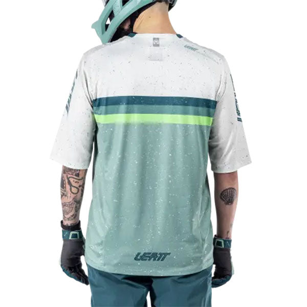 Product image of Leatt, Enduro 3.0 Jersey (MTB) Mountain Bike in Pistachio, Colors: Black, Graphite, Pistachio, Rust, Sizes: 2-3, SKU: 5025010244
