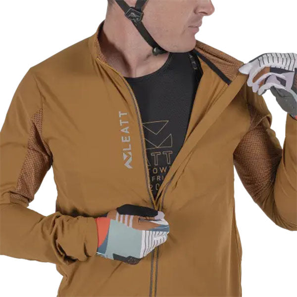 Detailed product image of Leatt, Endurance 2.0 Jacket (MTB) Mountain Bike in Black, Colors: Black, Peanut, Teal, Sizes: 2-3, SKU: 5025103200