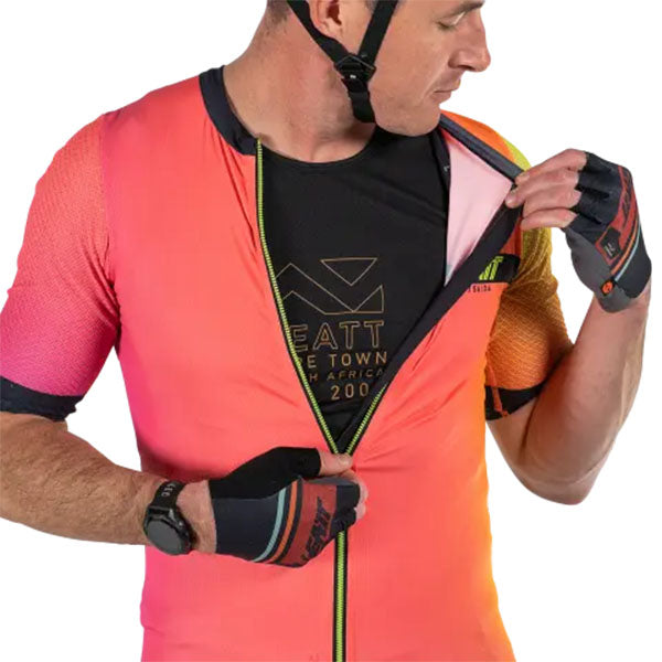 Product image of Leatt, Endurance 6.0 Jersey (MTB) Mountain Bike in Black, Colors: Black, Neon, Teal, Sizes: 2-3, SKU: 5025103283