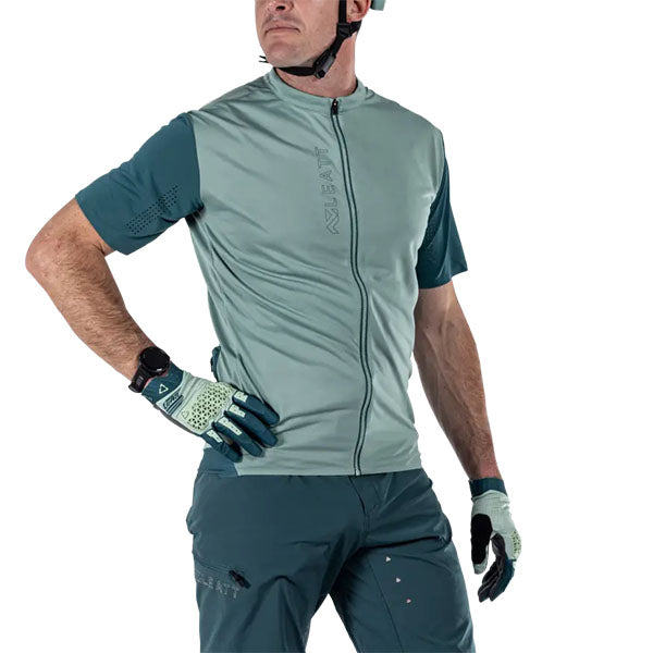 Product image of Leatt, Trail 3.0 Jersey (MTB) Mountain Bike in Lava, Colors: Black, Cream, Lava, Pistachio, Sizes: 2-3, SKU: 5025103824