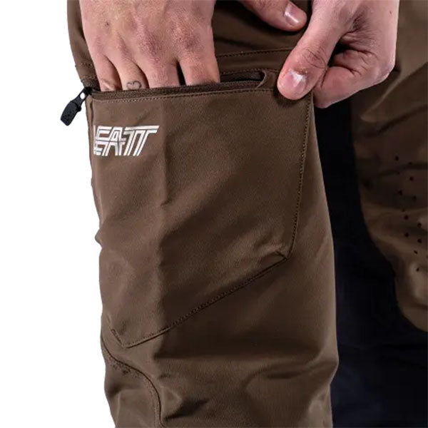 Product photo showing Leatt, Enduro 3.0 Pant (MTB) Mountain Bike in Black, Colors: Black, Loam, Teal, Sizes: 28-40, SKU: 5025010304