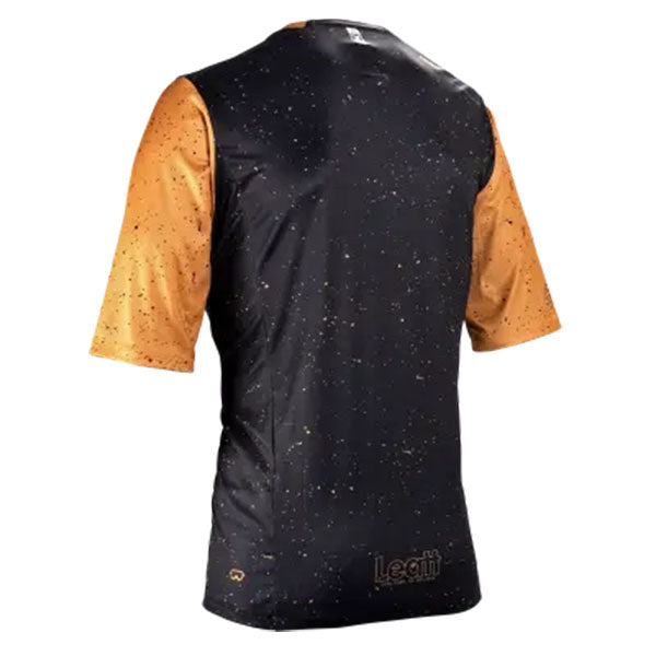 Studio product image of Leatt, Enduro 3.0 Jersey (MTB) Mountain Bike in Graphite, Colors: Black, Graphite, Pistachio, Rust, Sizes: 2-3, SKU: 5025010244
