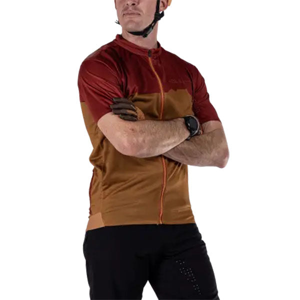 Detailed product image of Leatt, Trail 3.0 Jersey (MTB) Mountain Bike in Black, Colors: Black, Cream, Lava, Pistachio, Sizes: 2-3, SKU: 5025103824