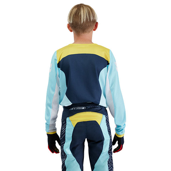 Detail of mesh collar and sleeve cuff on Light Blue Youth 180 Elevated Jersey (SKU: 33551-116)