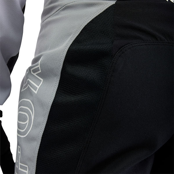 Flat lay of Black Ranger Air Off-Road Pants (SKU: 33545-001), showing full silhouette