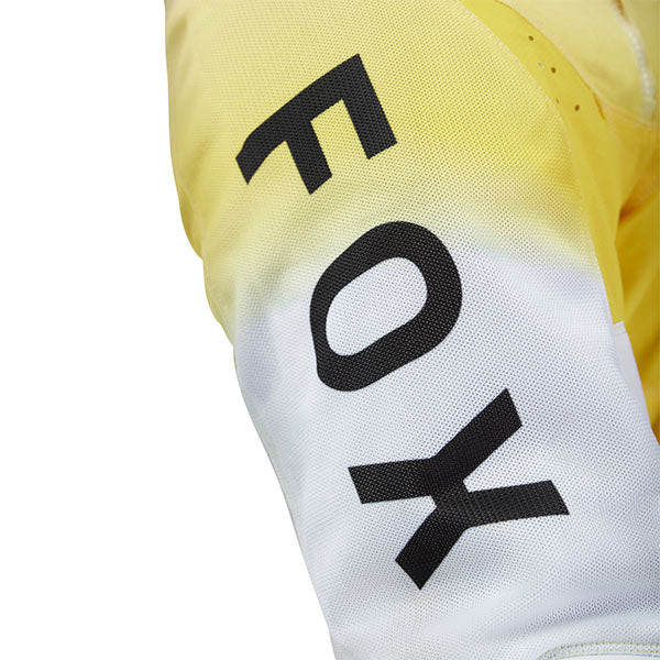 Interior label and stitching detail of White 180 Air Haze Pants (SKU: 33544-008)