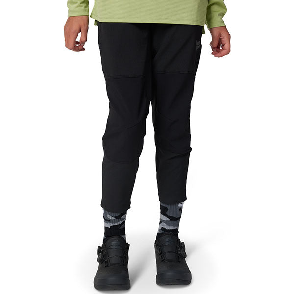 Product image of Fox Racing - Defend Pant (Youth) (MTB) SKU:32418-001-28 | Designed for Mountain Bike, BMX and E-Bike riders | Available at BTO Sports