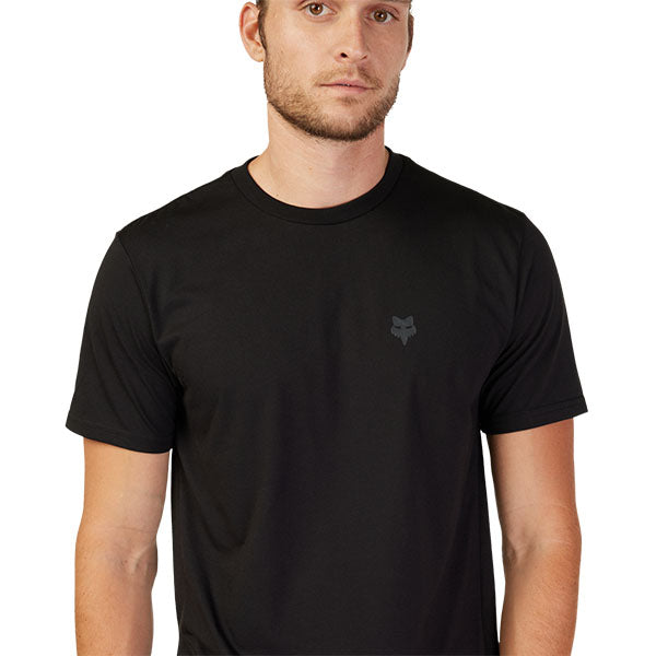 Studio photo on a white background of Fox Racing Forums Tech Tee; showing tee fit, printed graphics, and crew neckline; SKU 30723-001-S; Sizes: BLACK