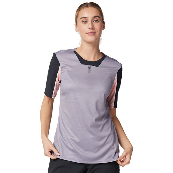 Product image of Fox Racing - Defend Jersey (Womens) (MTB) SKU:32168-224-S | Sizes: SM–XL | Designed for Mountain Bike, BMX and E-Bike riders | Available at BTO Sports