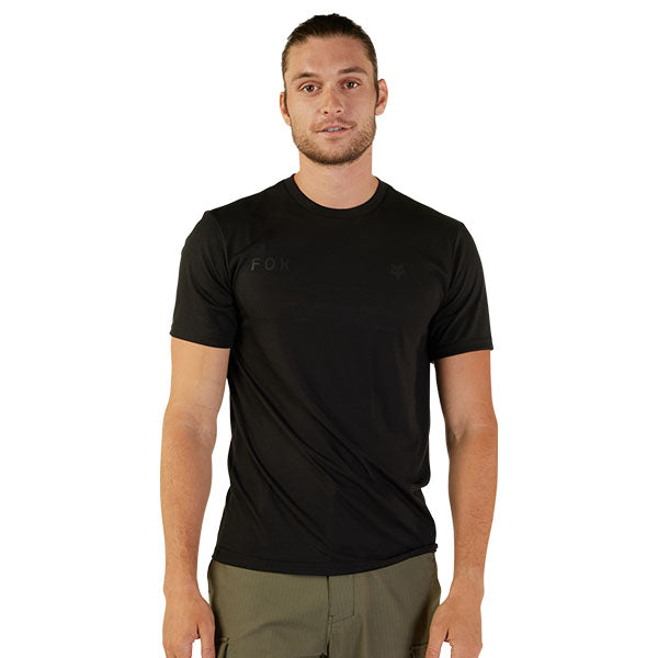 Crisp studio image on a white background of Fox Racing Wordmark Tech Tee; showing tee fit, printed graphics, and crew neckline; SKU 31890-001-S