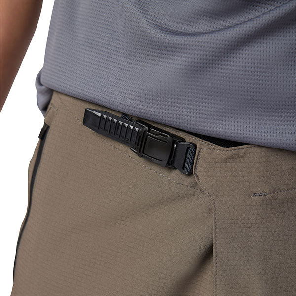 Product image of Fox Racing - Defend Pants (MTB) SKU:32372-001-36 | Colors: Blk, Dirt Brown | Sizes: 28–38 | Designed for Mountain Bike, BMX and E-Bike riders | Available at BTO Sports