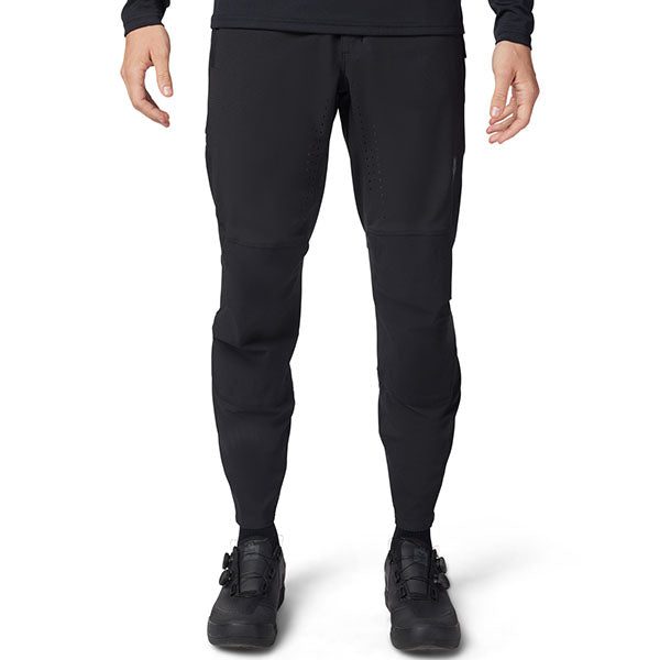Product image of Fox Racing - Defend Pants (MTB) SKU:32372-117-30 | Colors: Blk, Dirt Brown | Sizes: 28–38 | Designed for Mountain Bike, BMX and E-Bike riders | Available at BTO Sports