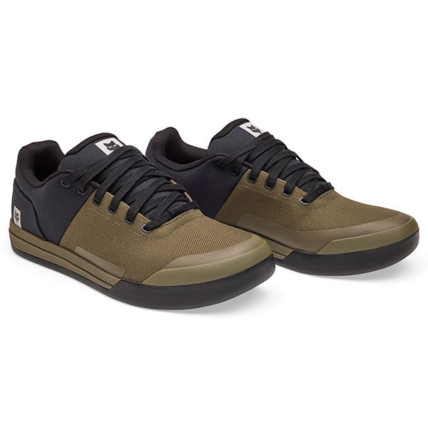 Product image of Fox Racing - Union Canvas Shoes (MTB) SKU:29860-222-42 | Sizes: 37–47 | Designed for Mountain Bike, BMX and E-Bike riders | Available at BTO Sports