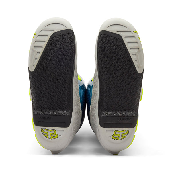 Fox Racing Instinct Boots product image in Wht/Blk/Gry sizes 8, 9, 9.5, 10, 10.5, 11, 11.5, 12, 13, 14 SKU 36361-537-. Boots | Available at BTO Sports
