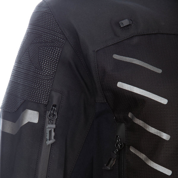 High-resolution studio image of Klim Badlands Pro Jacket; showing outer material, seams, and closures; SKU 4052-004-110-000