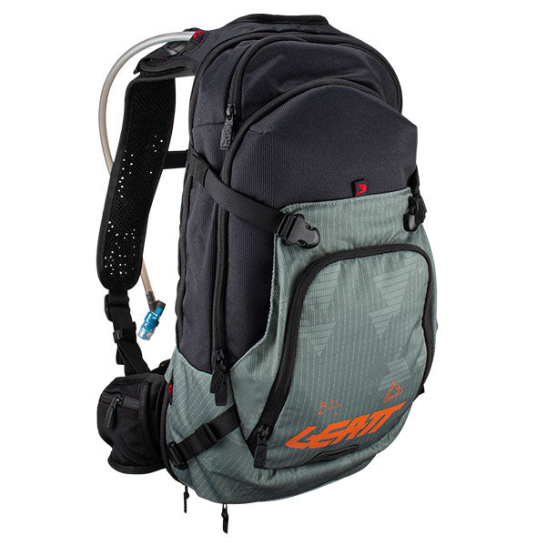 Product image of Leatt, Moto XL 1.5 Hydration System, Colors: Black, Cactus, Orange, SKU: 7024070250