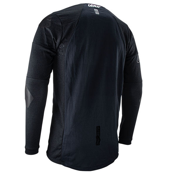 Studio product image of Leatt, Moto 4.5 Windblock Jersey in Black, Colors: Black, Cactus, Sizes: 2-3, SKU: 5023031400