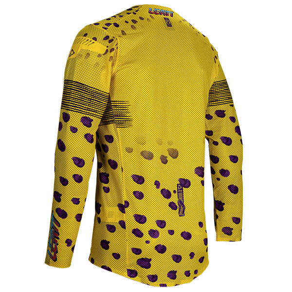Image showing Leatt, Moto 5.5 UltraWeld Jersey in Flame, Colors: Cheetah, Flame, Matcha, Stealth, Sunburn, Sizes: 2-3, SKU: 5025300144