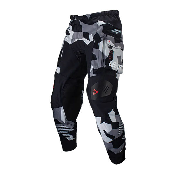 Detailed product image of Leatt, Moto 4.5 HydraDri Pant in Forge, Sizes: 28-40, SKU: 5024080324