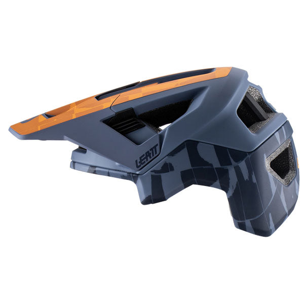 Detailed product image of Leatt, All Mountain 4.0 Helmet in LG, Colors: LG, MD, SM, Sizes: Black, Chili, Ivy, Rust, SKU: 1022070632