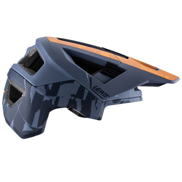 Detailed product image of Leatt, All Mountain 4.0 Helmet in MD, Colors: LG, MD, SM, Sizes: Black, Chili, Ivy, Rust, SKU: 1022070632