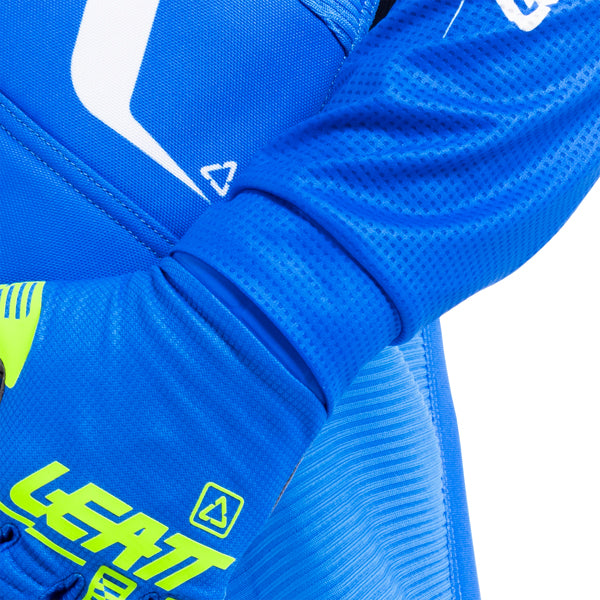 Product photo showing Leatt, V26 Moto 3.5 Jersey, Colors: Blue, Brown, Orange, Red, Retro Pink, Stealth Black/Grey, Storm Teal, Sizes: 2-5, SKU: 5026020542