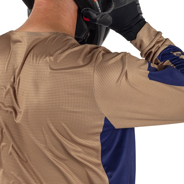 Product photo showing Leatt, V26 Moto 3.5 Jersey in Blue, Colors: Blue, Brown, Orange, Red, Retro Pink, Stealth Black/Grey, Storm Teal, Sizes: 2-5, SKU: 5026020542