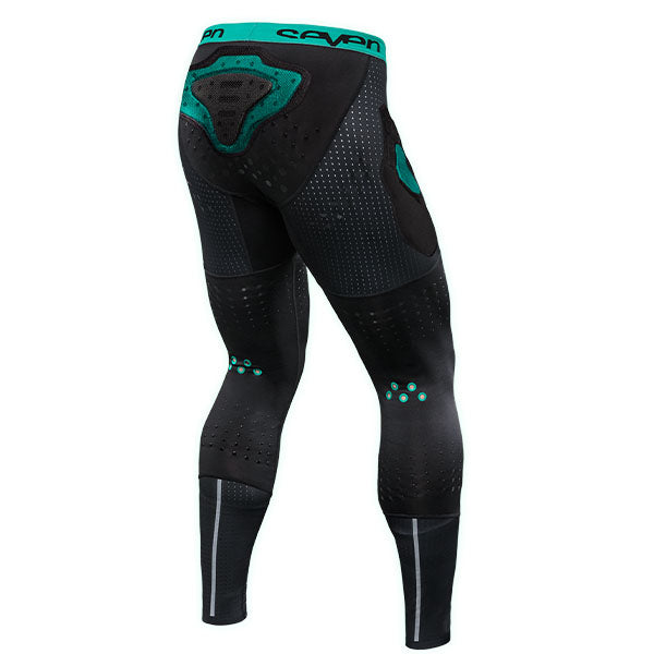 Seven MX Fusion Compression Pant product image in Blk sizes 28, 30, 32, 34, 36, 38, 40, 42, 44 SKU 4020001-001-2. Base Layer Pants | Available at BTO Sports