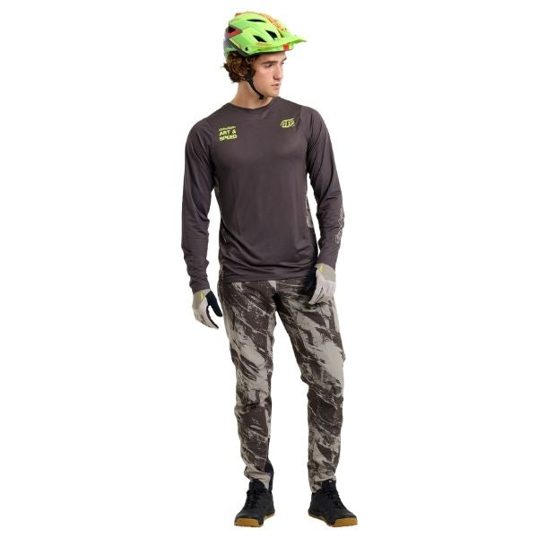 Product image of Troy Lee Designs - Skyline Elemental Pants (MTB) SKU:255879006 | Sizes: 30–38 | Designed for Mountain Bike, BMX and E-Bike riders | Available at BTO Sports