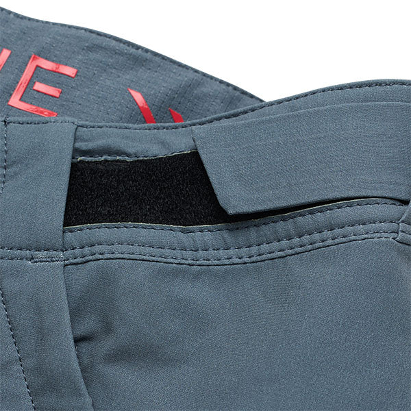 Product image of Troy Lee Designs - Skyline Mono Shorts W/ Liner (MTB) SKU:219931078 | Sizes: 30–38 | Designed for Mountain Bike, BMX and E-Bike riders | Available at BTO Sports