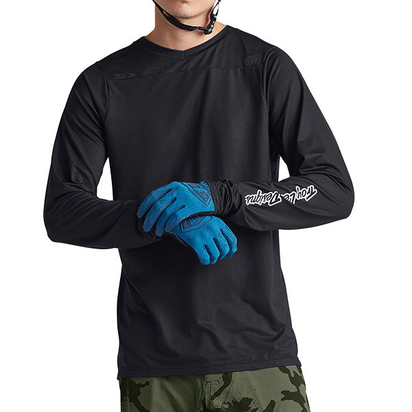 Product image of Troy Lee Designs - Skyline LS Mono Jersey (MTB) SKU:341472002 | Sizes: SM, MD, LG, XL, 2XL | Designed for Mountain Bike, BMX and E-Bike riders | Available at BTO Sports