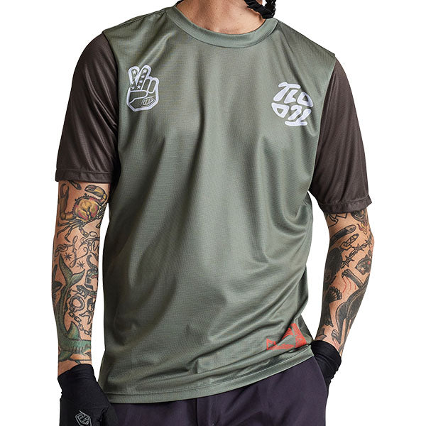 Product image of Troy Lee Designs - Flowline SS Flipped Jersey (MTB) SKU:335479002 | Sizes: SM, MD, LG, XL, 2XL | Designed for Mountain Bike, BMX and E-Bike riders | Available at BTO Sports