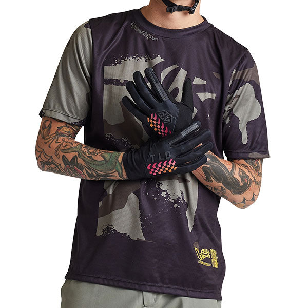 Product image of Troy Lee Designs - Flowline SS Confined Jersey (MTB) SKU:335481006 | Sizes: SM, MD, LG, XL, 2XL | Designed for Mountain Bike, BMX and E-Bike riders | Available at BTO Sports