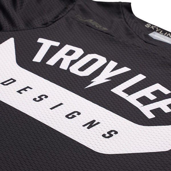 Product image of Troy Lee Designs - Skyline Air LS Aircore Jersey (MTB) SKU:345993003 | Sizes: SM, MD, LG, XL, 2XL | Designed for Mountain Bike, BMX and E-Bike riders | Available at BTO Sports