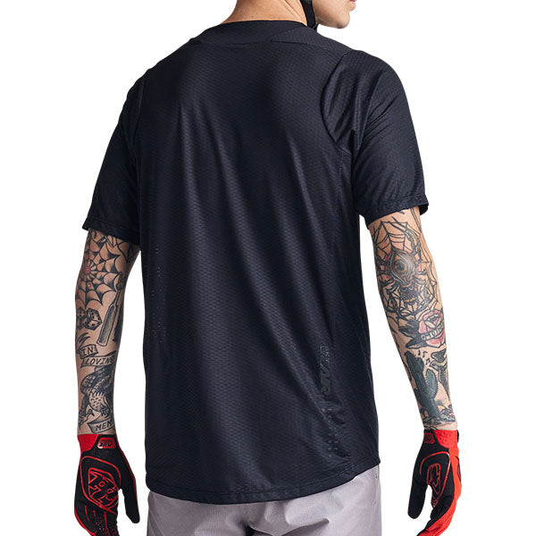 Product image of Troy Lee Designs - Skyline Air SS Aircore Jersey (MTB) SKU:337993006 | Sizes: SM, MD, LG, XL, 2XL | Designed for Mountain Bike, BMX and E-Bike riders | Available at BTO Sports