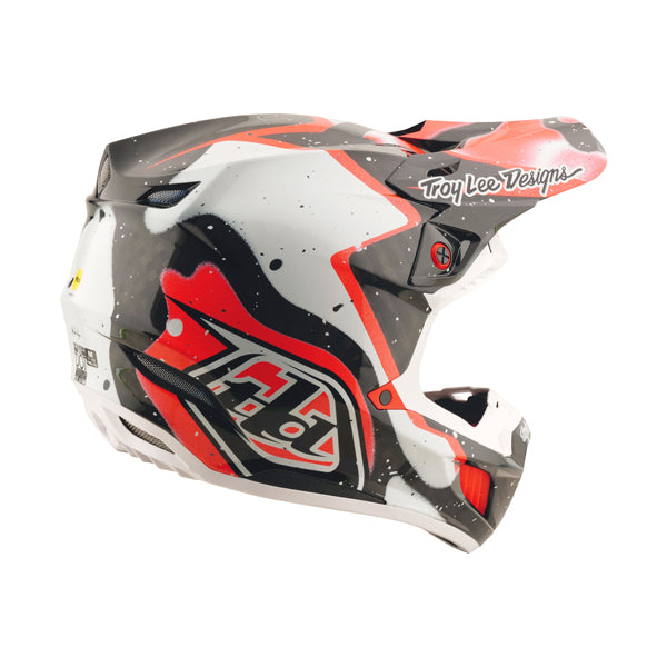 Clean studio shot of Troy Lee Designs - SE5 Carbon Membrane MIPS Helmet; showing helmet shell shape and vent layout; SKU 1717700; Colors: Black/Red