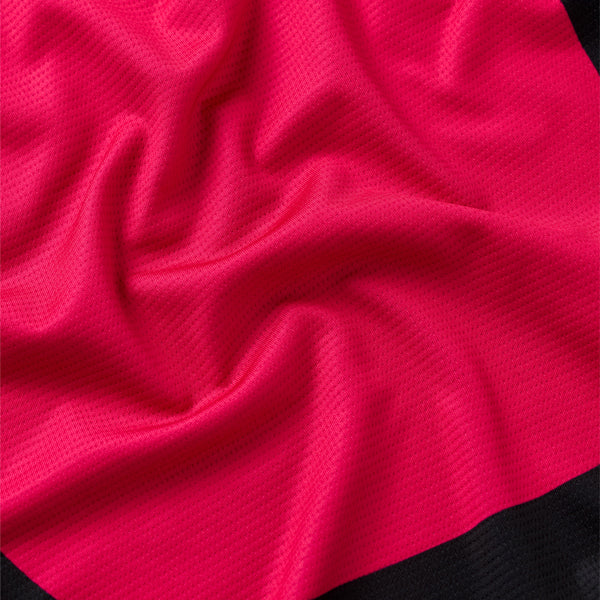 Professional studio photo of Troy Lee Designs - SE Pro Roam Jersey; showing fabric texture, panel layout, and graphics; SKU 3017720; Sizes: S-2XL