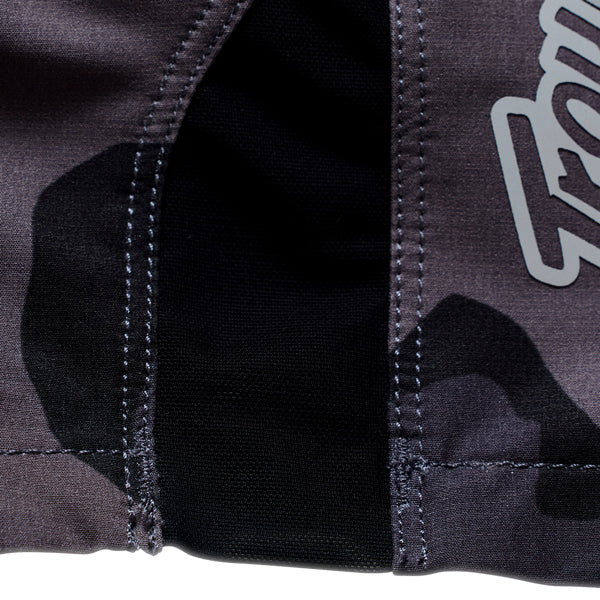 Troy Lee Designs - Skyline Pro Flow Camo Shorts w/ BN3TH Liner (MTB) mountain bike shorts product shown from another angle sku 202023001