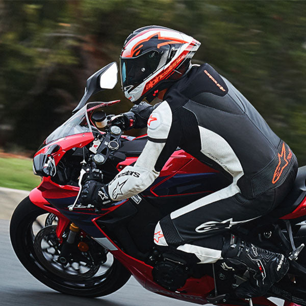 Black/Carbon Red/Gloss White product view, lightweight off‑road motorcycle helmet with ventilation and impact protection