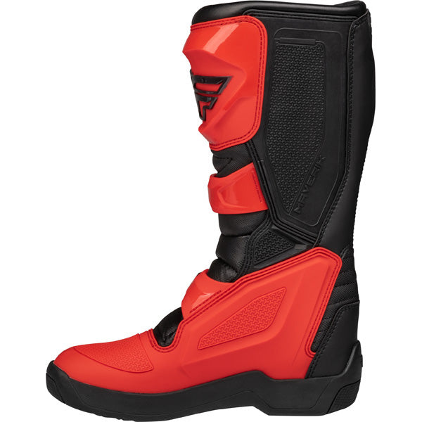 Fly Racing Maverik LT Boots product image in Blk sizes 7, 8, 9, 10, 11, 12, 13, 14 SKU 364-6600. Boots | Available at BTO Sports