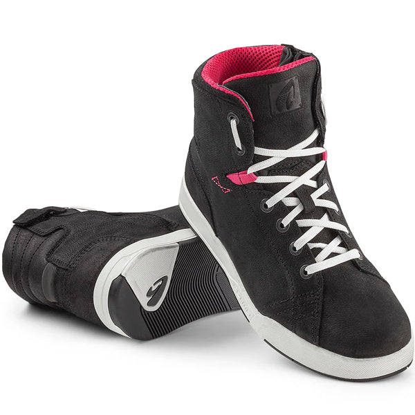 Forma - Swift X Dry Lady Boots (Womens) motorcycle boots in Black/White product view sku FWSWXBW36