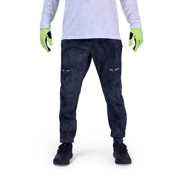 Product image of Fox Racing - Ranger SE Lunar Pants (MTB) SKU:36558-001-34 | Colors: Blk | Sizes: 28–40 | Designed for Mountain Bike, BMX and E-Bike riders | Available at BTO Sports