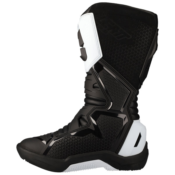 Studio product image of Leatt, 3.5 Boots (Youth) in Orange, Colors: Black/White, Orange, Sizes: 1-6, SKU: 3024050444