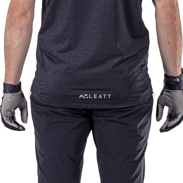 Product image of Leatt, Trail X-Flow Jersey (MTB) Mountain Bike in Neon, Colors: Black, Cream, Neon, Pistachio, Sizes: 2-3, SKU: 5025103960