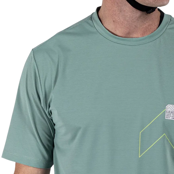 Studio product image of Leatt, Trail X-Flow Jersey (MTB) Mountain Bike in Black, Colors: Black, Cream, Neon, Pistachio, Sizes: 2-3, SKU: 5025103960